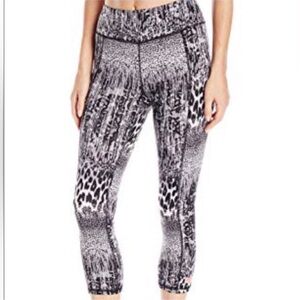 Betsey Johnson Performance Cropped Leggings, gray/black leopard print. Large